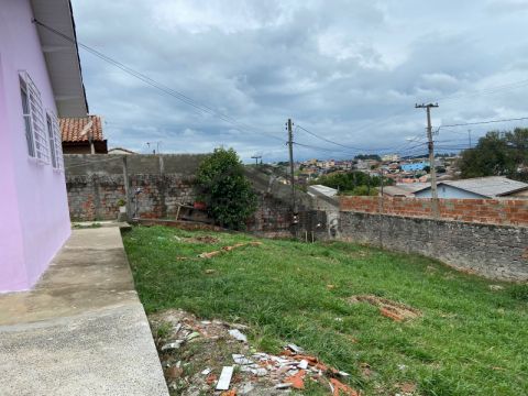 Casa De Esquina Com Cozinha Planejada - Santa Paula