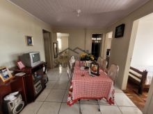 <strong>LOTE COM DUAS CASAS - SANTA PAULA</strong>