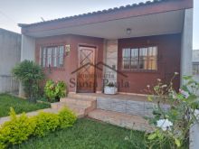 <strong>Ampla Residência no Gralha Azul com Sobra de Terreno</strong>