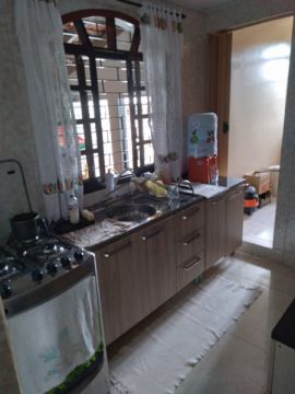 Casa Com Sala Comercial - Santa Paula