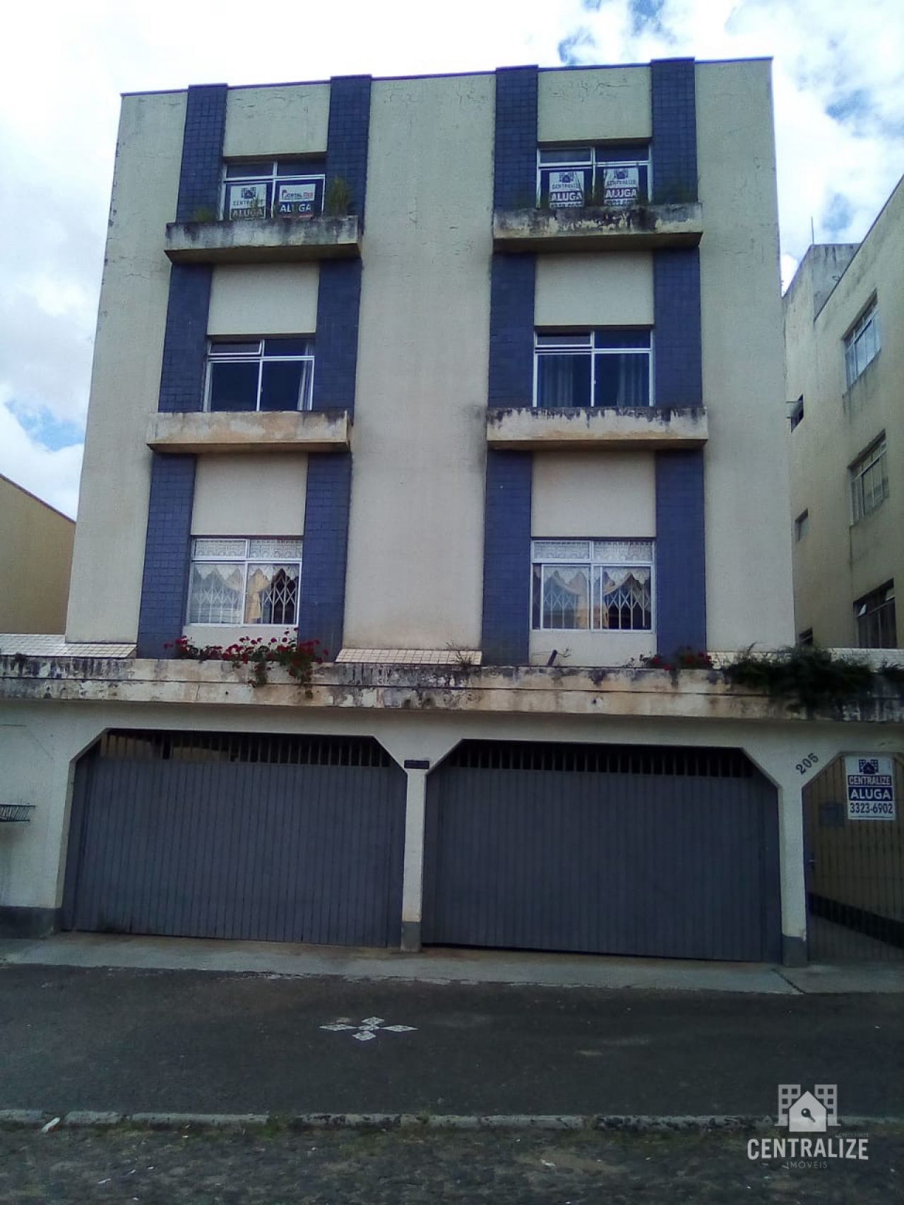 <strong>Edifício  José Miquelão-Apartamento para alugar-Centro</strong>
