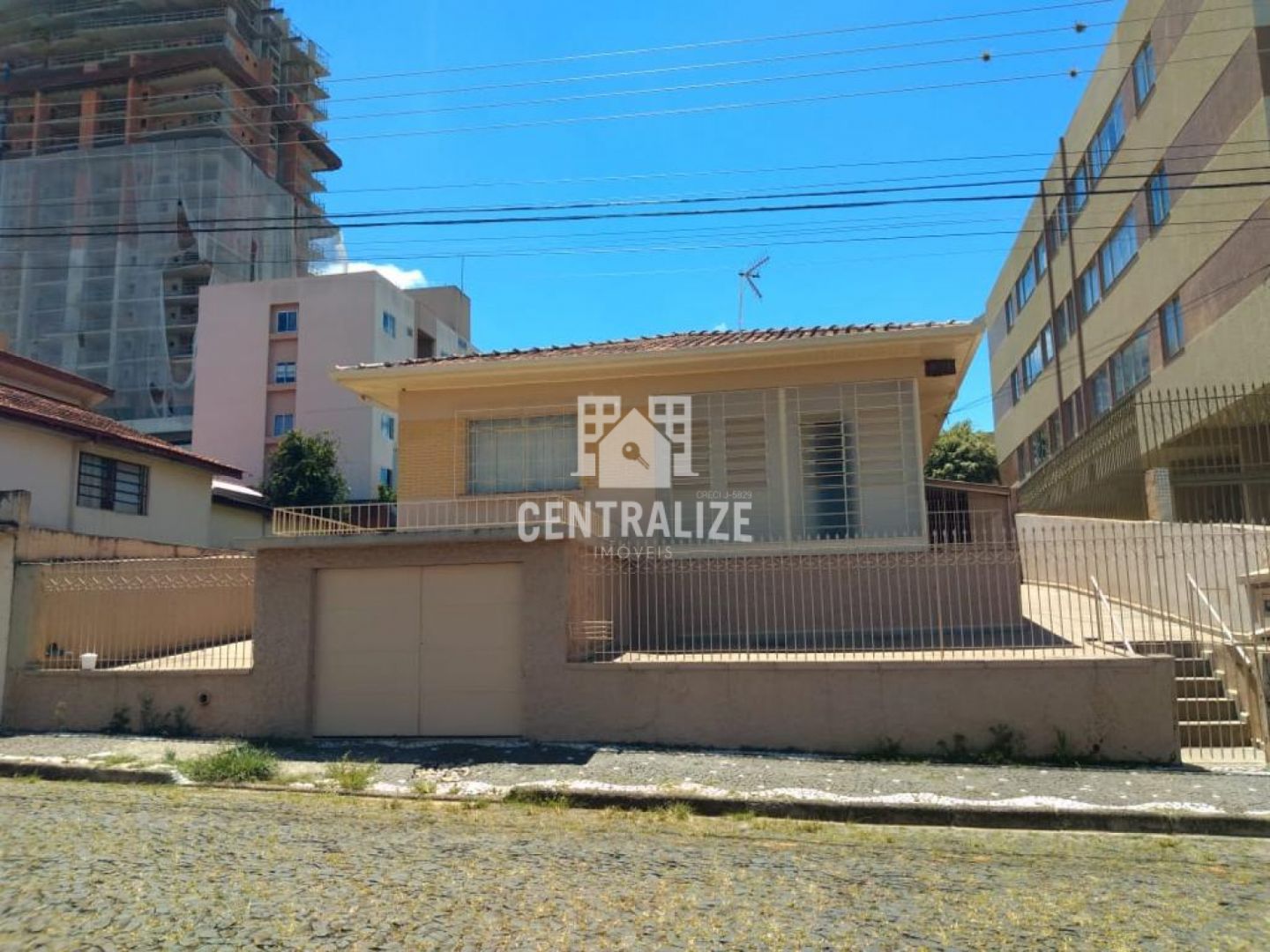 <strong>Casa para venda em Jardim Carvalho.</strong>
