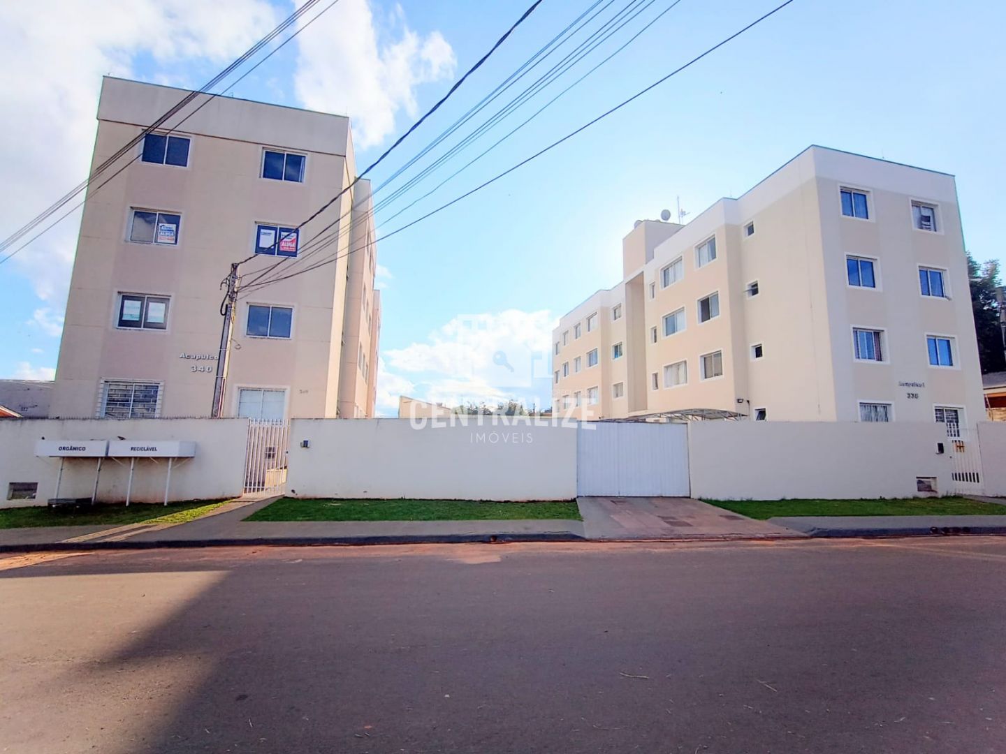 <strong>Apartamento para locação em Uvaranas-Res. Acapulco II</strong>
