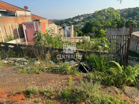 Venda - Terreno Em Uvaranas