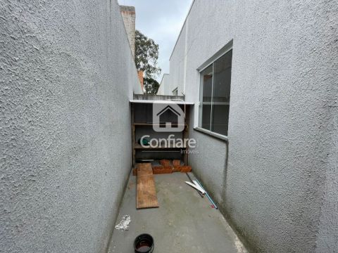 Casa Com 2 Quartos Bairro Contorno