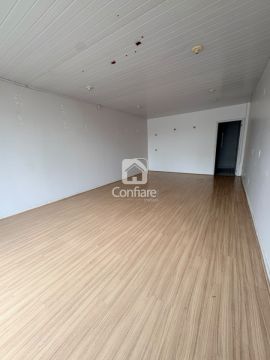 Sala Comercial Térrea De Frente Para A Avenida