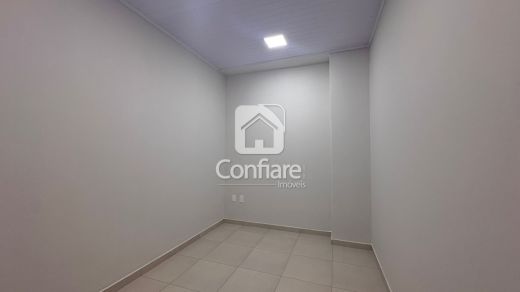 Barracão Com 2 Salas