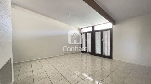 <strong>Casa residencial/comercial Jardim carvalho</strong>