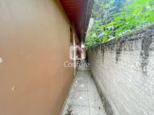 <strong>Casa em Uvaranas com quintal e Churrasqueira</strong>