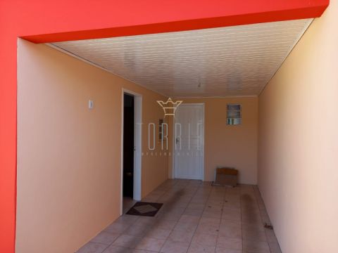 Casa 3 Quartos à Venda No Cantagalo 1, Castro/pr