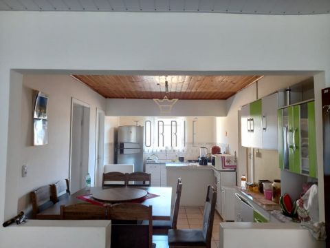 Casa 3 Quartos à Venda No Cantagalo 1, Castro/pr