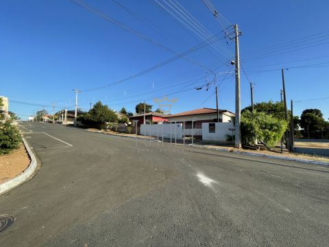 Casa 3 Quartos à Venda Na Vila Rio Branco, Castro/pr
