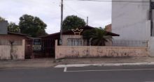 <strong>Casa com Grande Terreno, Vila Rio Branco, Castro - PR</strong>