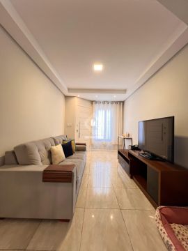 Triplex Na Vila Estrela