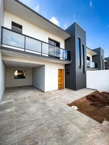 Foto Imóvel - Sobrado De Esquina A Venda No órfãs