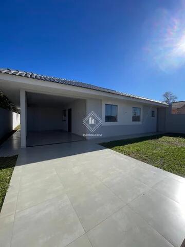 Foto Imóvel - Casa De 3 Quartos Com Espaço De Terreno