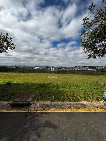 Foto Imóvel - Terreno - Condomínio Coliseu