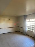 <strong>CASA COM 3 QUARTOS PARA LOCAÇÃO NA RONDA</strong>
