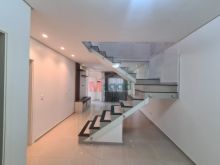<strong>Sobrado 4 quartos 1 suíte e closet semi mobiliado em Estrela</strong>