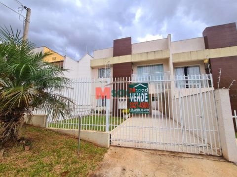 <strong>Sobrado 4 quartos 1 suíte e closet semi mobiliado em Estrela</strong>