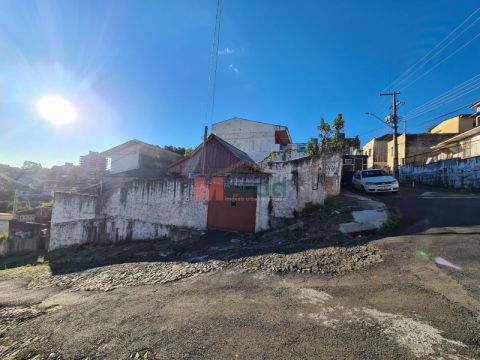 Foto Imóvel - Terreno De Esquina à Venda No Centro