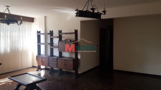 Apartamento á Venda No Edifício Guarapari