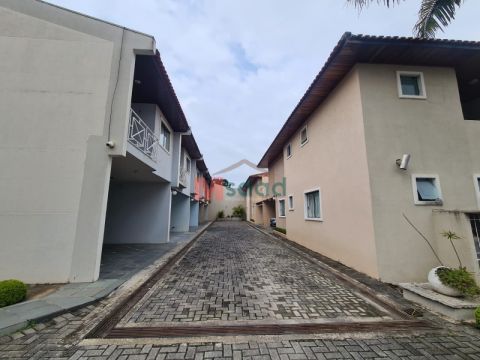 Sobrado Para Locação No Bairro Orfãs