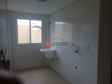 Apartamento  -  Res. Ilha De Creta -  Oficinas