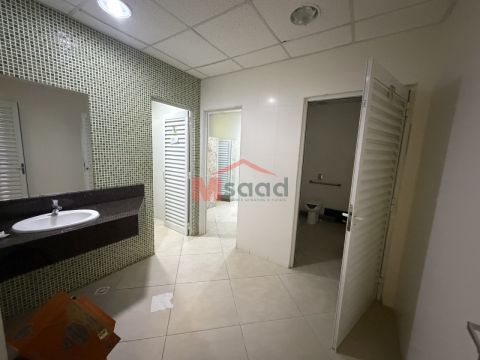 Prédio Comercial Completo No Centro