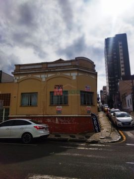 Casa à Venda Centro Rua General Carneiro