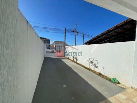 Sobrado Para Locação No Contorno