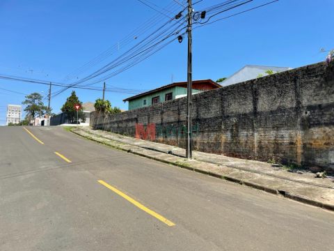 Excelente Terreno     -     Bairro Orfãs