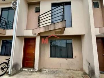 Foto Imóvel - Sobrado Completo Em Uvaranas Por Apenas R$ 240 Mil