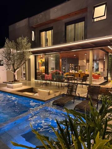 Foto Imóvel - Garden Park, Casa Exclusiva Com 5 Suítes