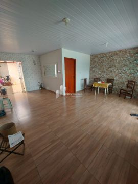 Foto CASA  3 QUARTOS / SUÍTE - UVARANAS