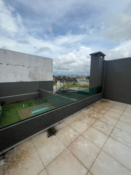 Foto SOBRADO COM PISCINA - JARDIM CARVALHO