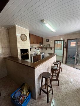 Foto Casa 3 quartos  - Em Uvaranas