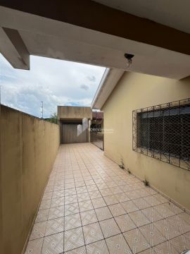 Foto Casa 3 quartos  - Em Uvaranas