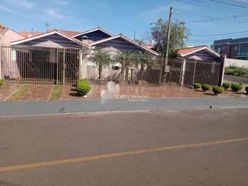 Foto Imóvel - Casa De Esquina Com Três Quartos - Jardim Veneza