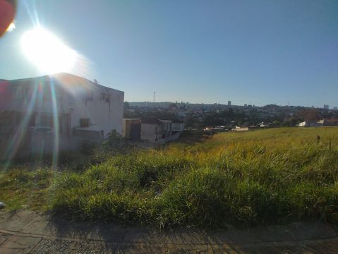 Terreno Na Avenida Visconde De Taunay