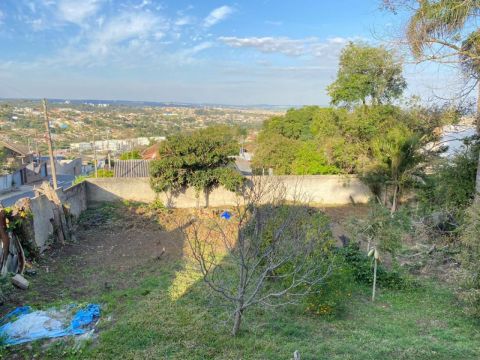 Terreno No Bairro De Olarias