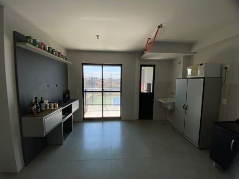 Apartamento Com 02 Dormitórios No Vista Santa Paula