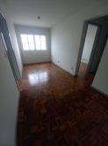 <strong>Apartamento com 02 dormitórios no Centro</strong>