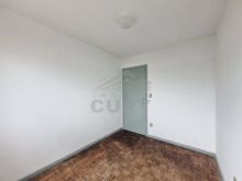 <strong>Apartamento com 02 dormitórios no Centro</strong>