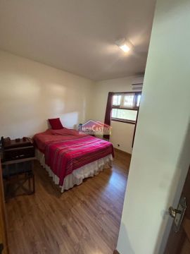 <strong>CASA NO JARDIM DAS NAÇÕES COM SALA COMERCIAL</strong>