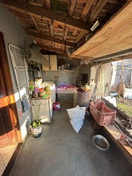 <strong>Casa Padrão</strong> <small>(2 dormitórios)</small>