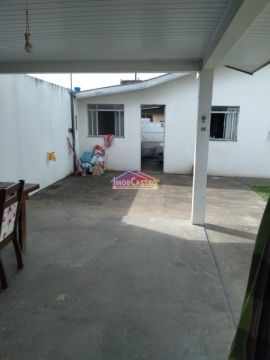 <strong>CASA COM EDÍCULA E 2 BANHEIROS - JARDIM DAS ARAUCÁRIAS</strong>