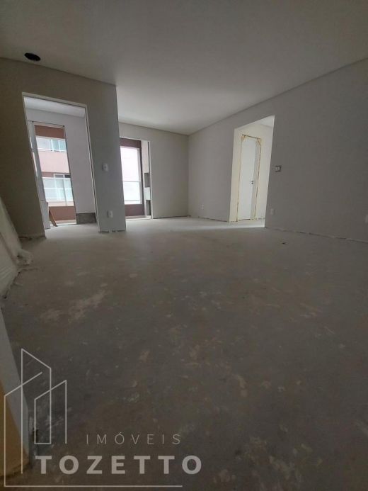 Apartamento à Venda No Centro Da Cidade E Com Suíte