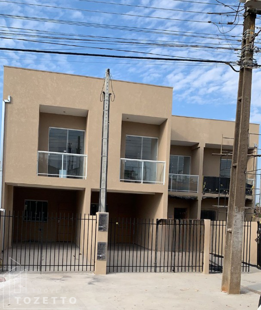 <strong>Sobrado para Venda em Ponta Grossa, Boa Vista, 3 dormitórios</strong>