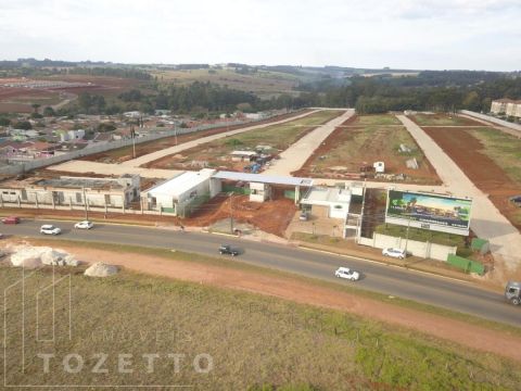 Terreno à Venda No Condomínio La Riserva Em Uvaranas